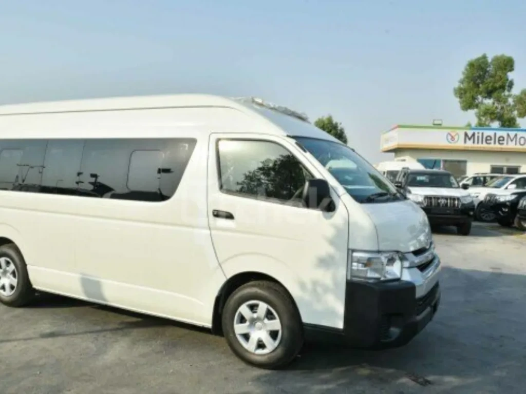 7 10 and 13 seater Minibus in Perth